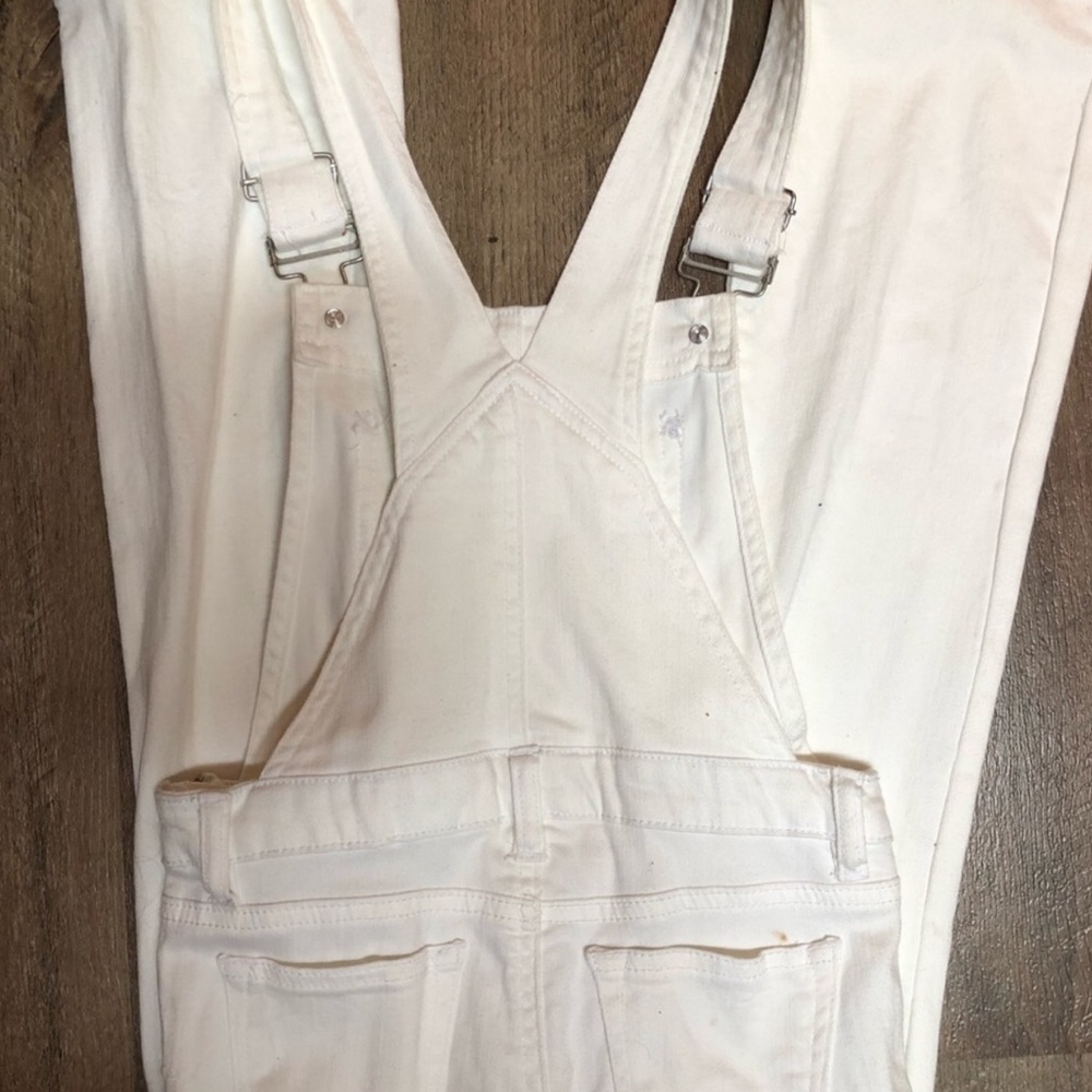 Chelsea and violet white overalls